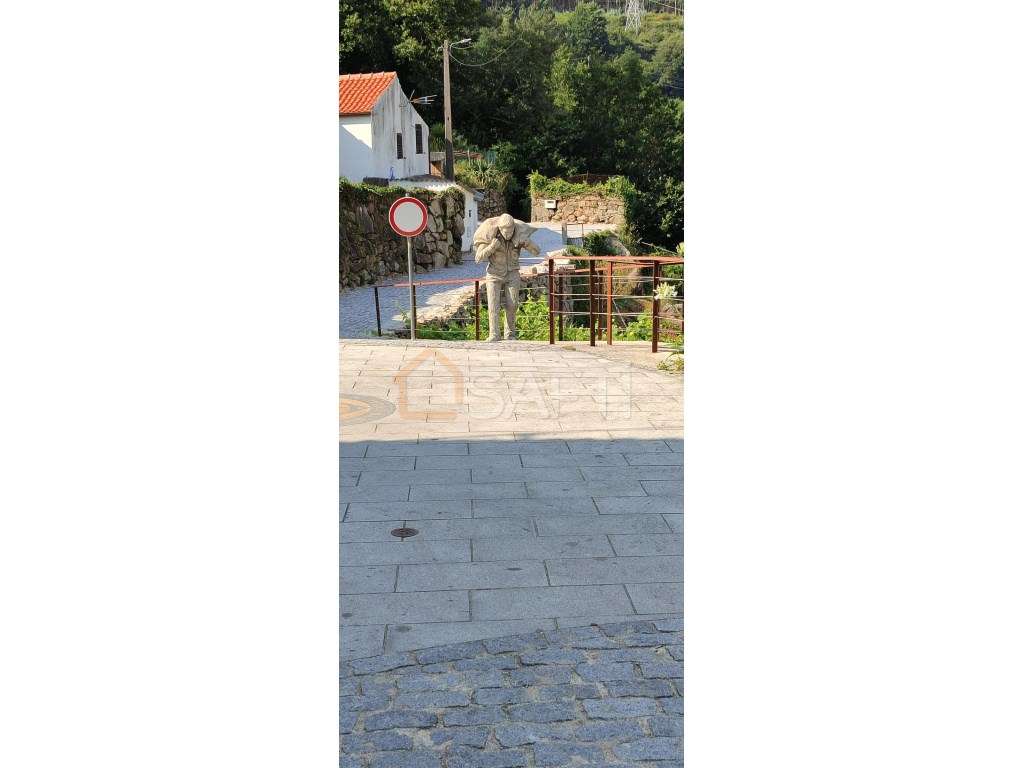 Moradia T4 - Cevide - Melgaço - Grande imagem: 2/33