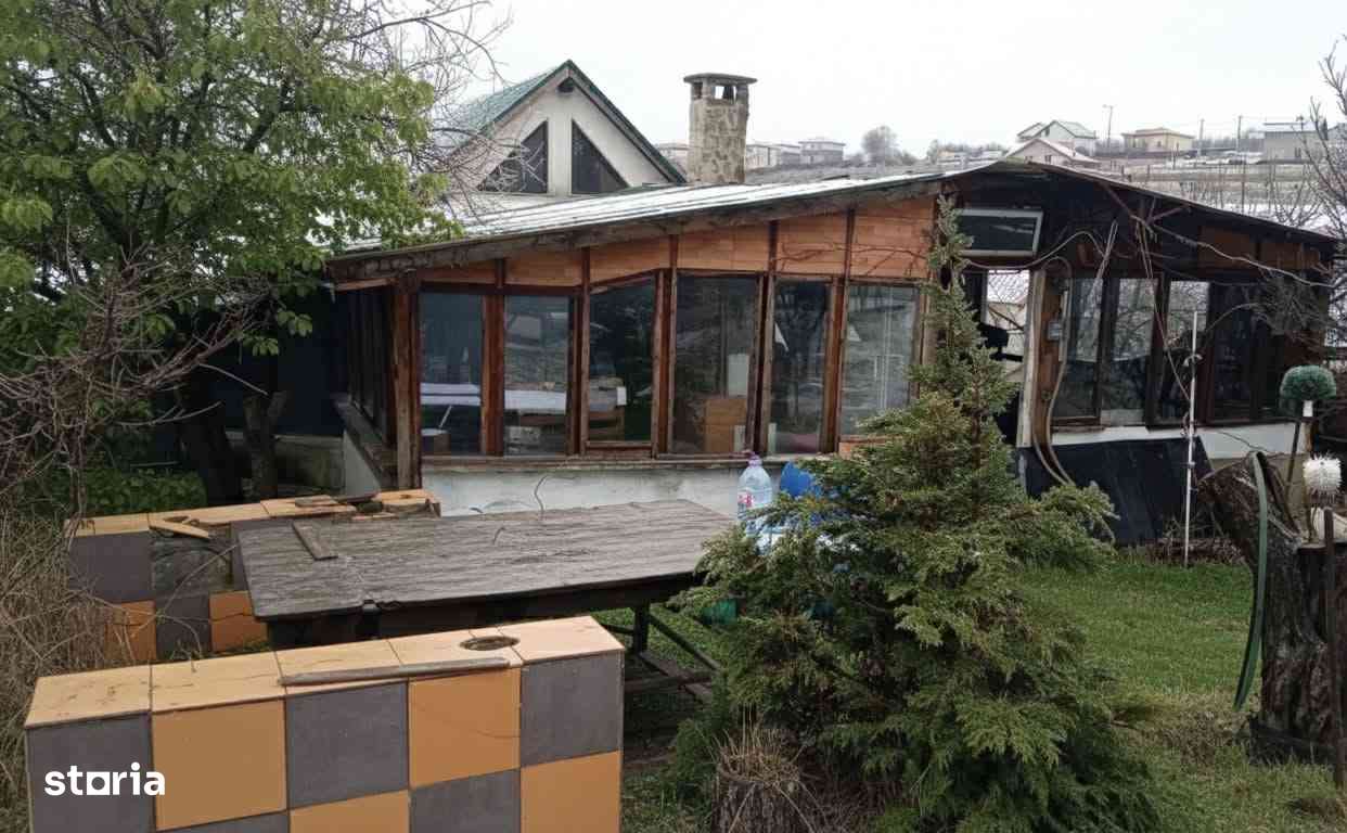 Casa Chicerea, 13 km până în Baza 3-2