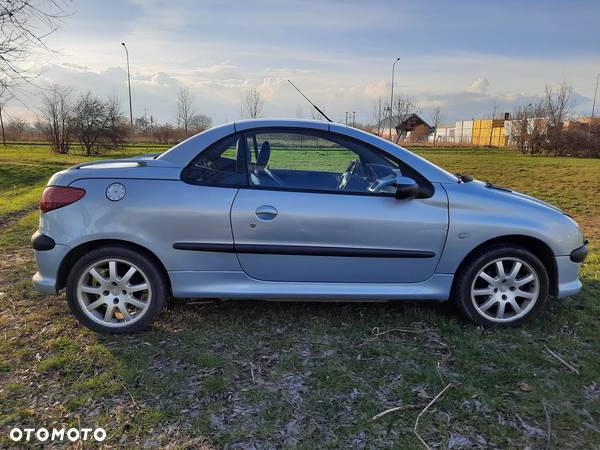 Peugeot 206 CC 2.0 - 5