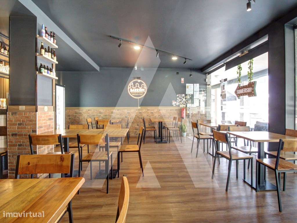 Restaurante/ Bar no centro de Oliveira do Bairro - Grande imagem: 2/21
