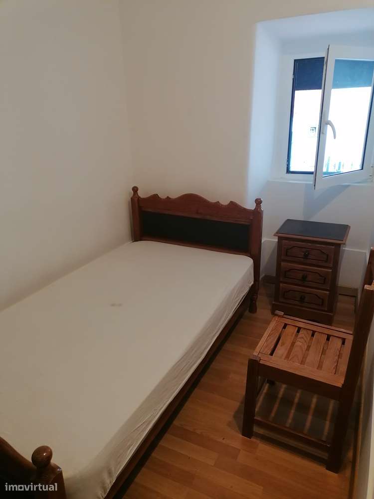 Casa de aldeia localizada na Carvoeira - Grande imagem: 2/8