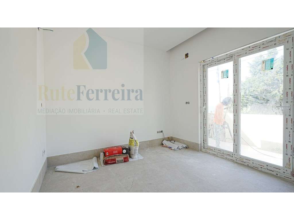 Excelente Moradia T3 totalmente remodelada em Torres Vedras!-18