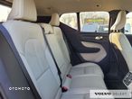 Volvo XC 40 - 21