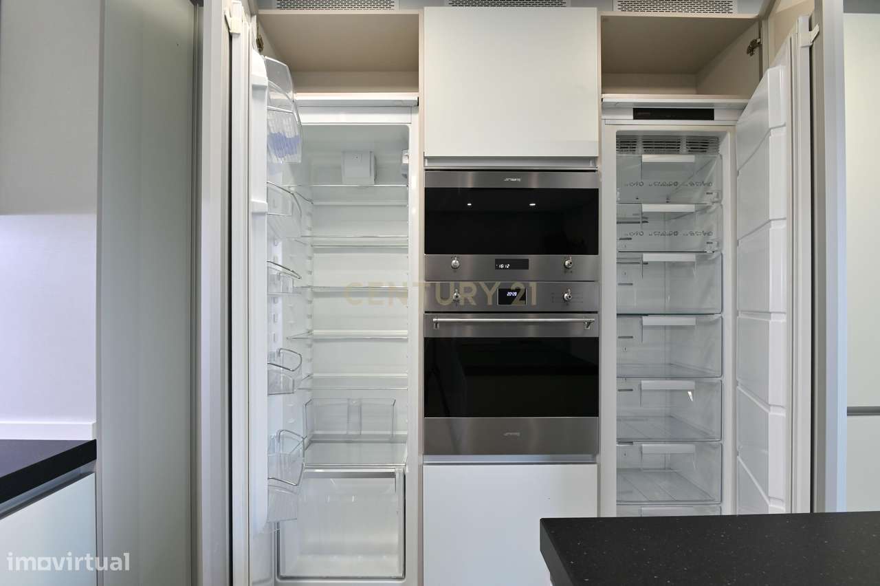 Apartamento T3 de Luxo com Box para 2 Carros — Quinta das Marianas, Pa-10