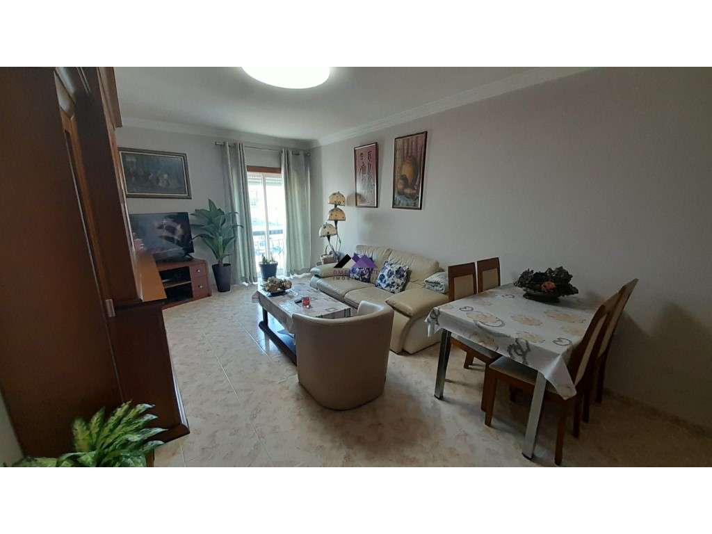 Apartamento T3 no Centro de Vila Real de Santo António-6