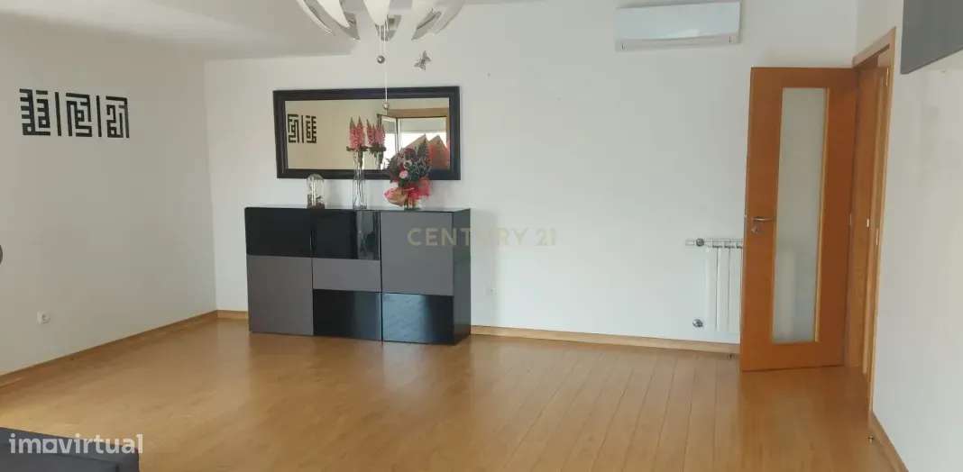 T3 Póvoa de Santa Iria, com garagem - Grande imagem: 2/11