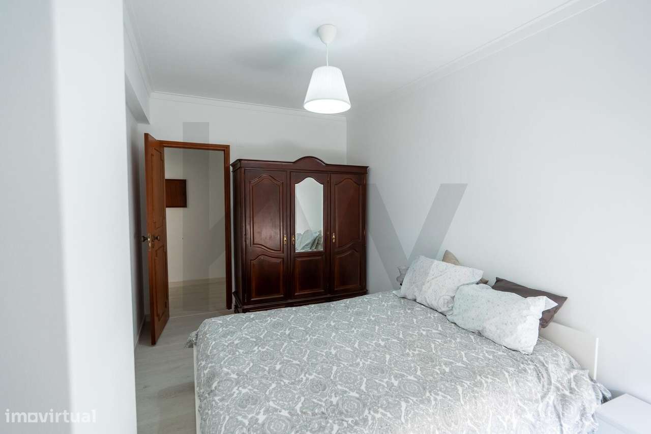 Apartamento T2 Barreiro-Setúbal-12