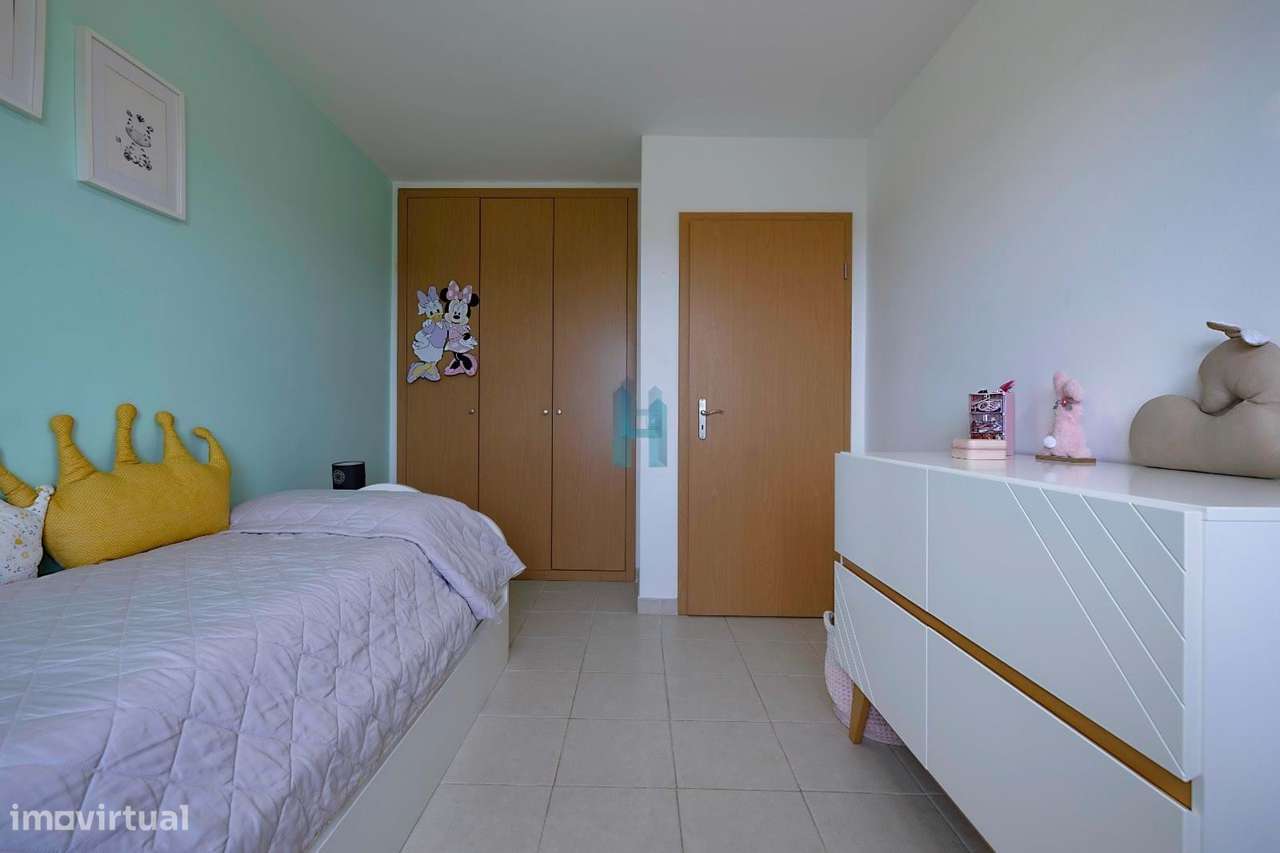 Apartamento T3 com arrecadação em Portimão-6