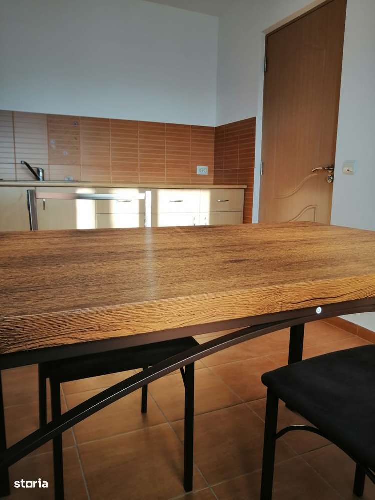 Inchiriez garsoniera in vila - zona Salaj-Rahova - Imagine principală: 5/7