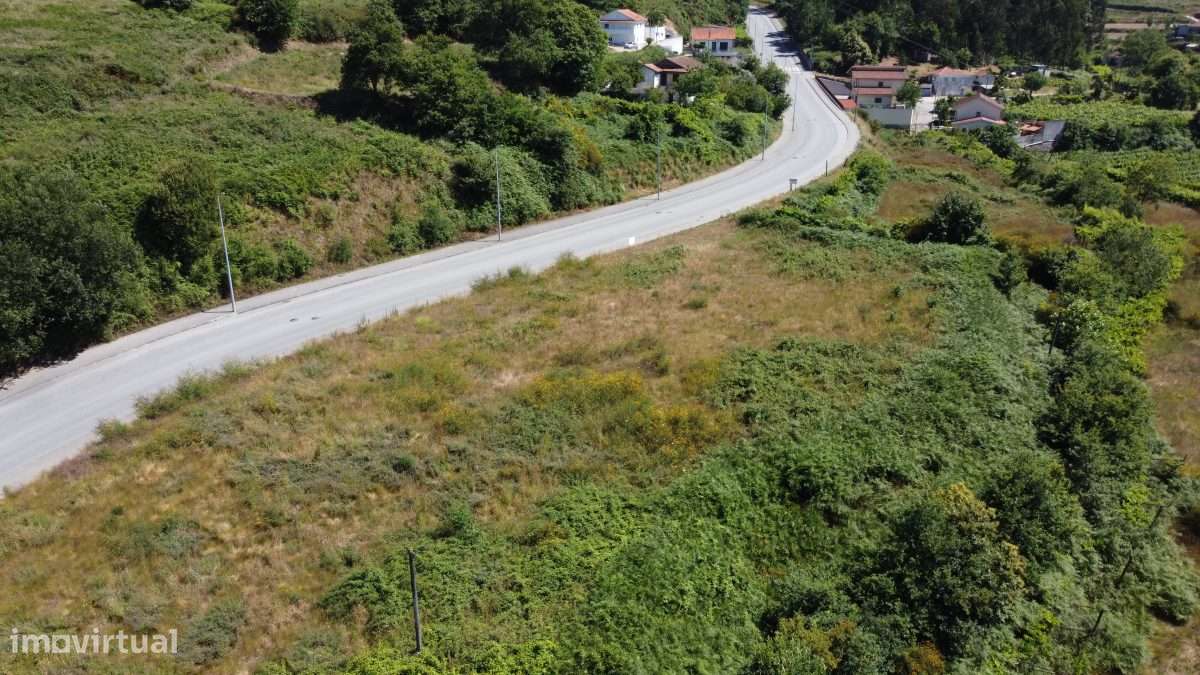 TERRENO PARA CONSTRUÇÃO NO CENTRO DA LIXA-20