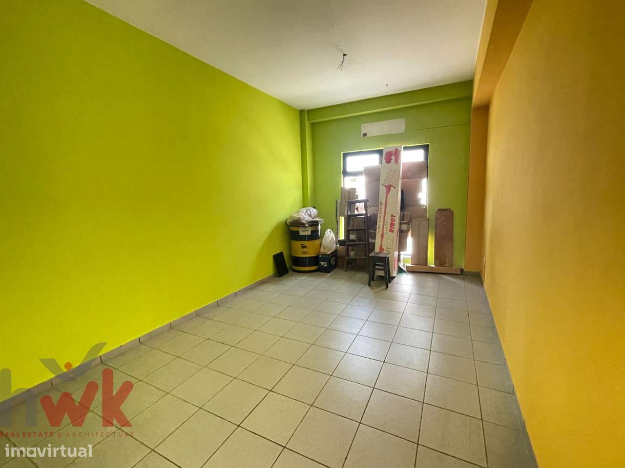 Loja para venda no centro de Nelas – excelente localização!-10