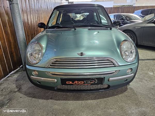 MINI Cooper Standard - 2