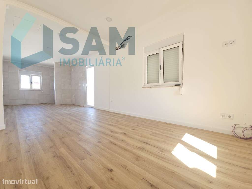 Moradia térrea com piscina Torre Vedras-9