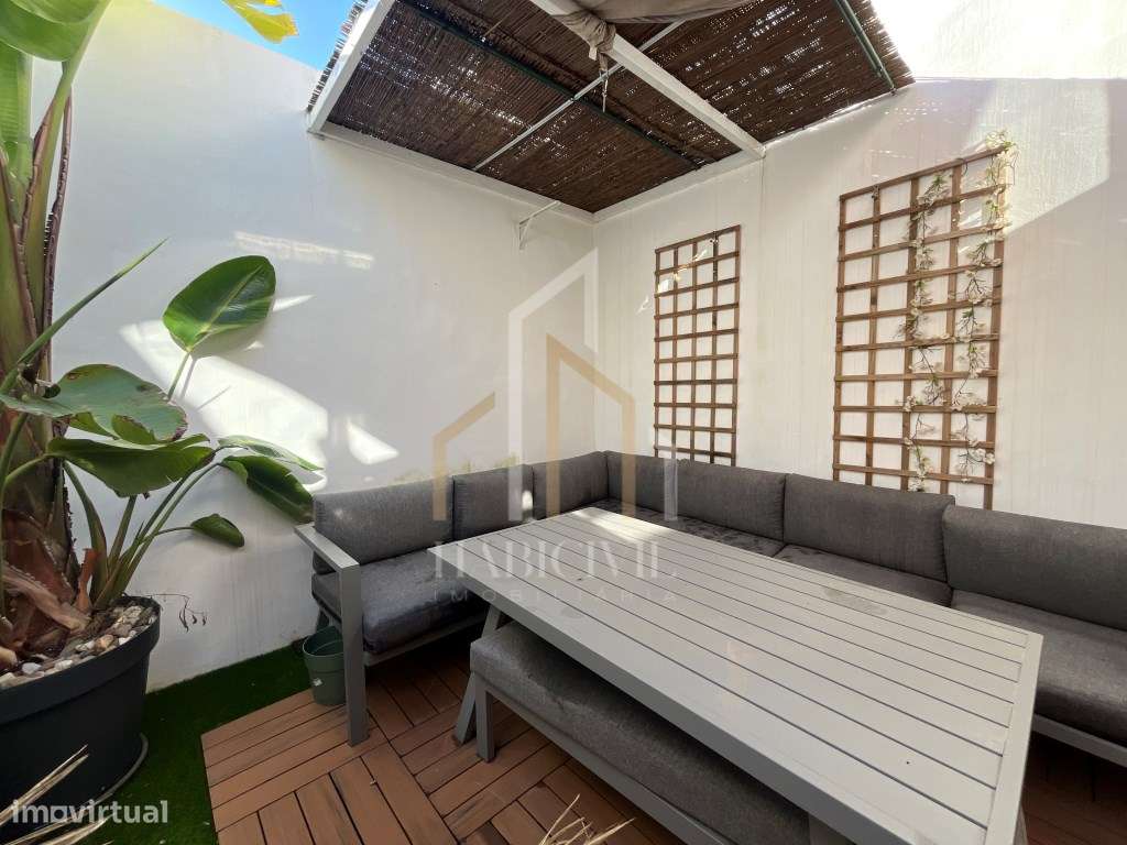 Moradia Geminada T2+1-20