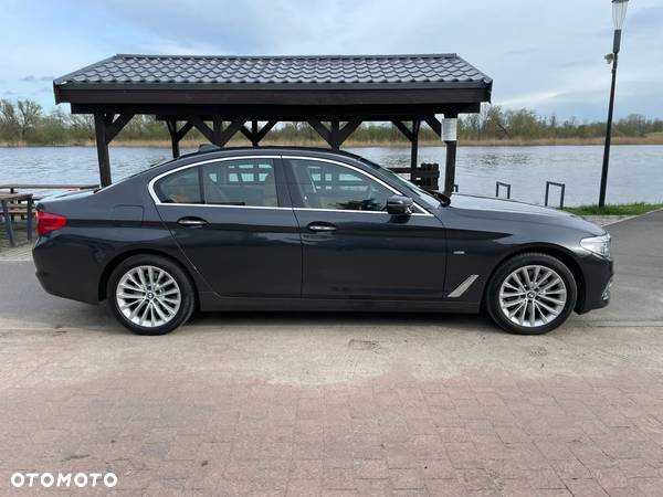 BMW Seria 5 530i GPF Luxury Line - 7