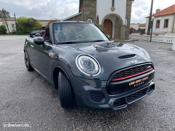 MINI John Cooper Works Cabrio - 3