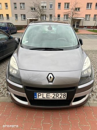 Renault Scenic 1.9 dCi Privilege - 1