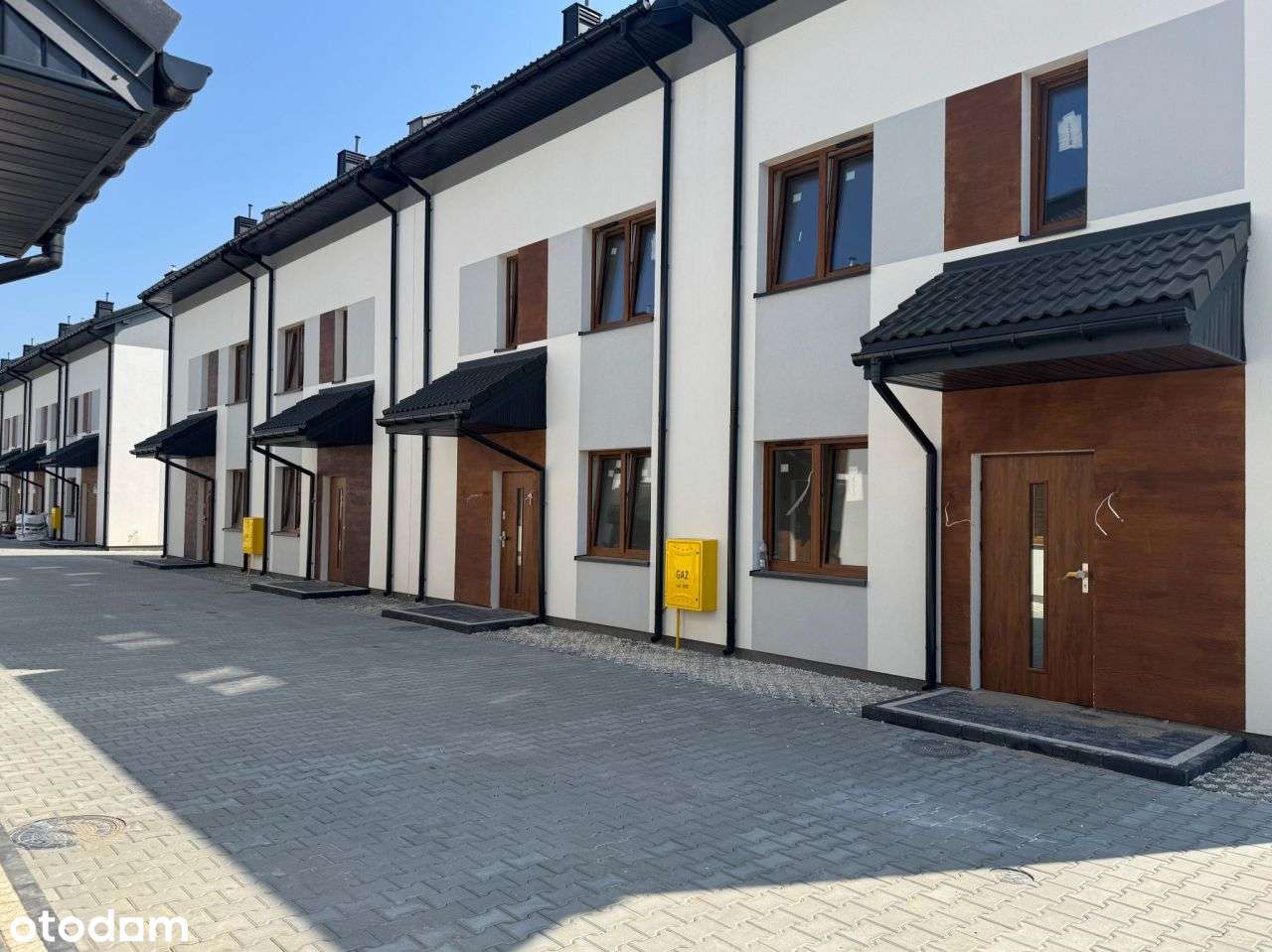 Skrajny Segment 108,8 M² | Ogródek 60 M² | 2 Miejs
