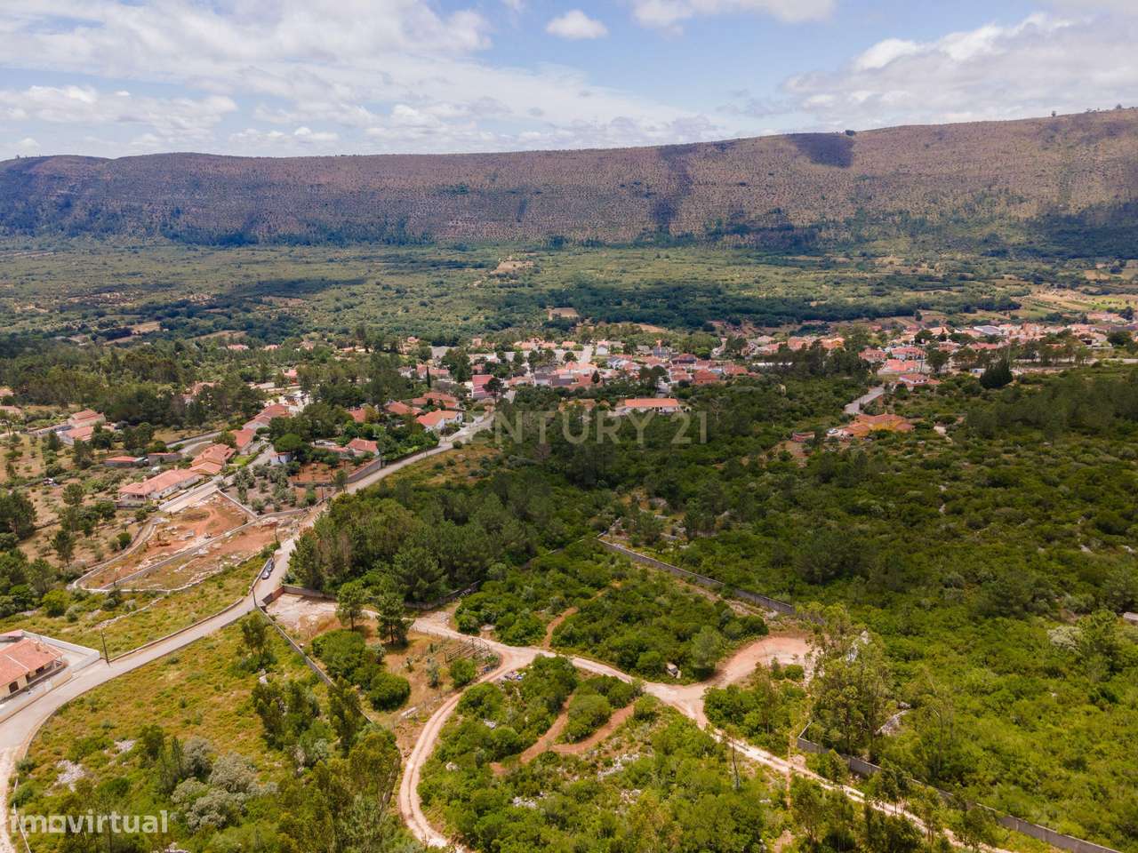 TERRENO PARA CONSTRUÇÃO - Grande imagem: 4/5