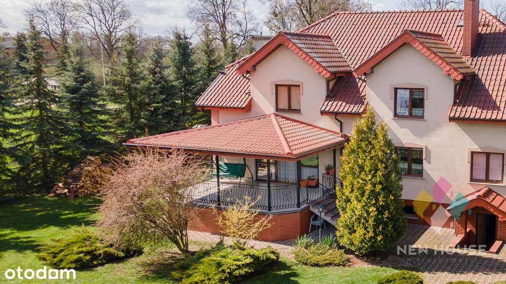 Przestronny dom z garażami, tarasem, staw, ogród - Pełny obrazek: 5/20