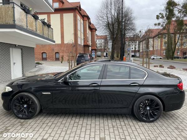 BMW Seria 5 530d - 34