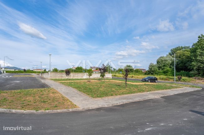 Lote de Terreno  Venda em Loureira,Vila Verde-15