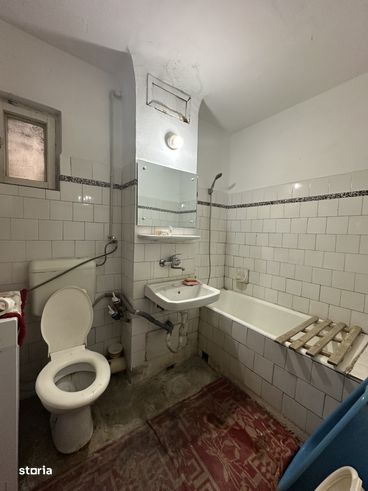 Agentia imobiliara VIGAFON vinde apartament 4 camere Republicii-7
