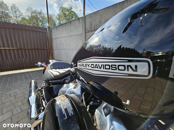 Harley-Davidson Softail - 18