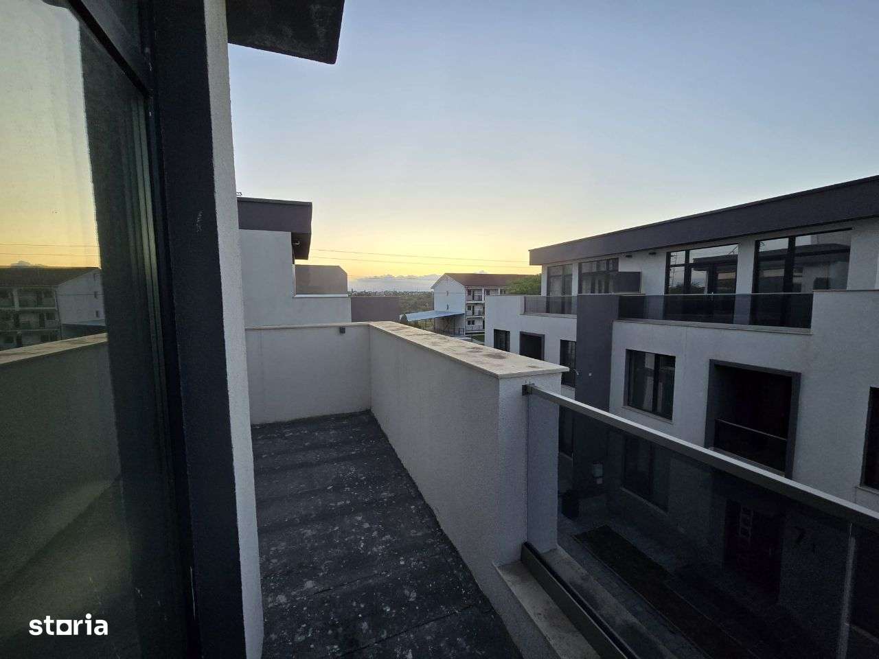 Mamaia Nord, P+2, predare la cheie, mobilat - utilat, TVA inclus-8