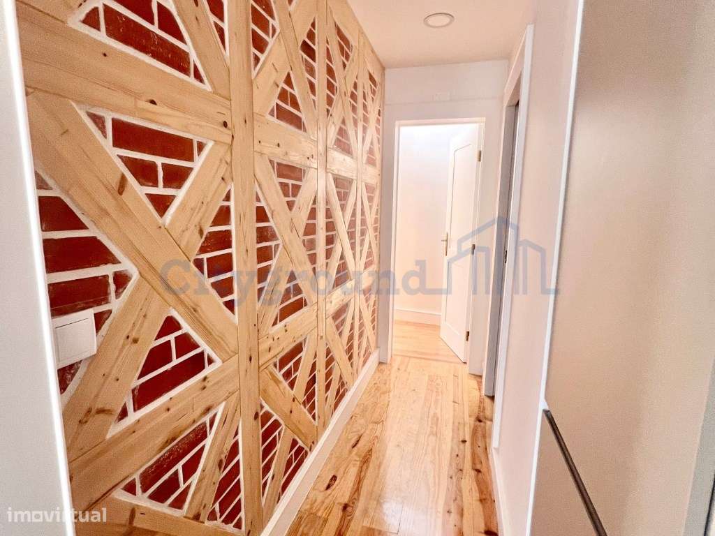 Exclusivo apartamento T2 de charme histórico e acabamentos de excel...-5