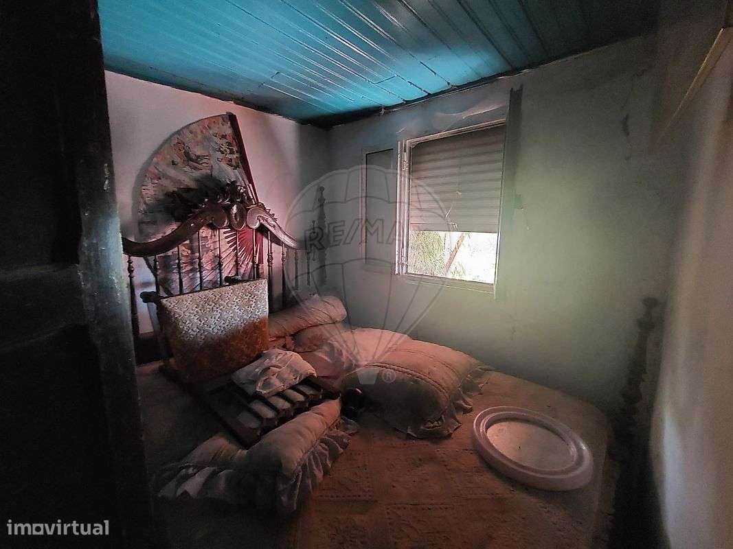 Moradia T4 para venda-5