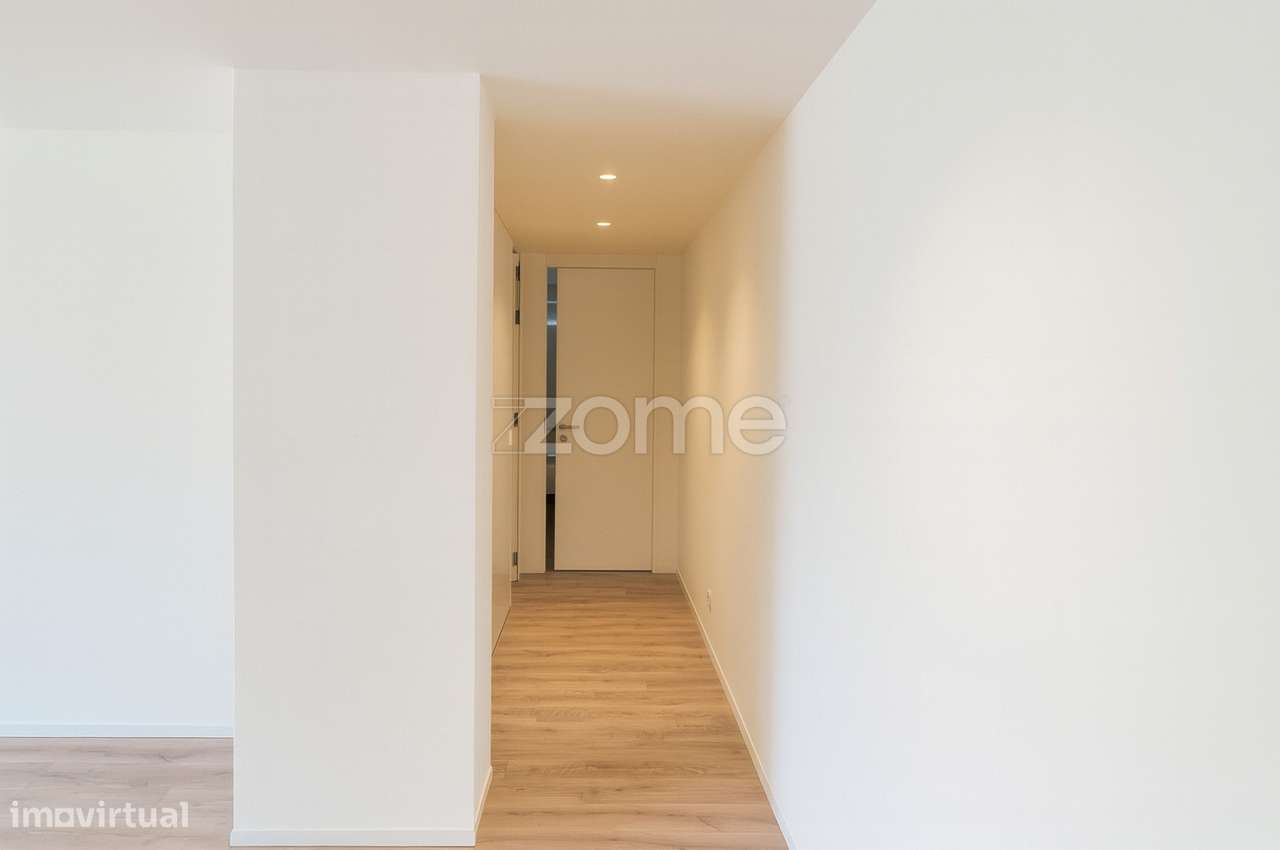 Apartamento T2 em condomínio com piscina, em Paranhos, Porto - Grande imagem: 5/18