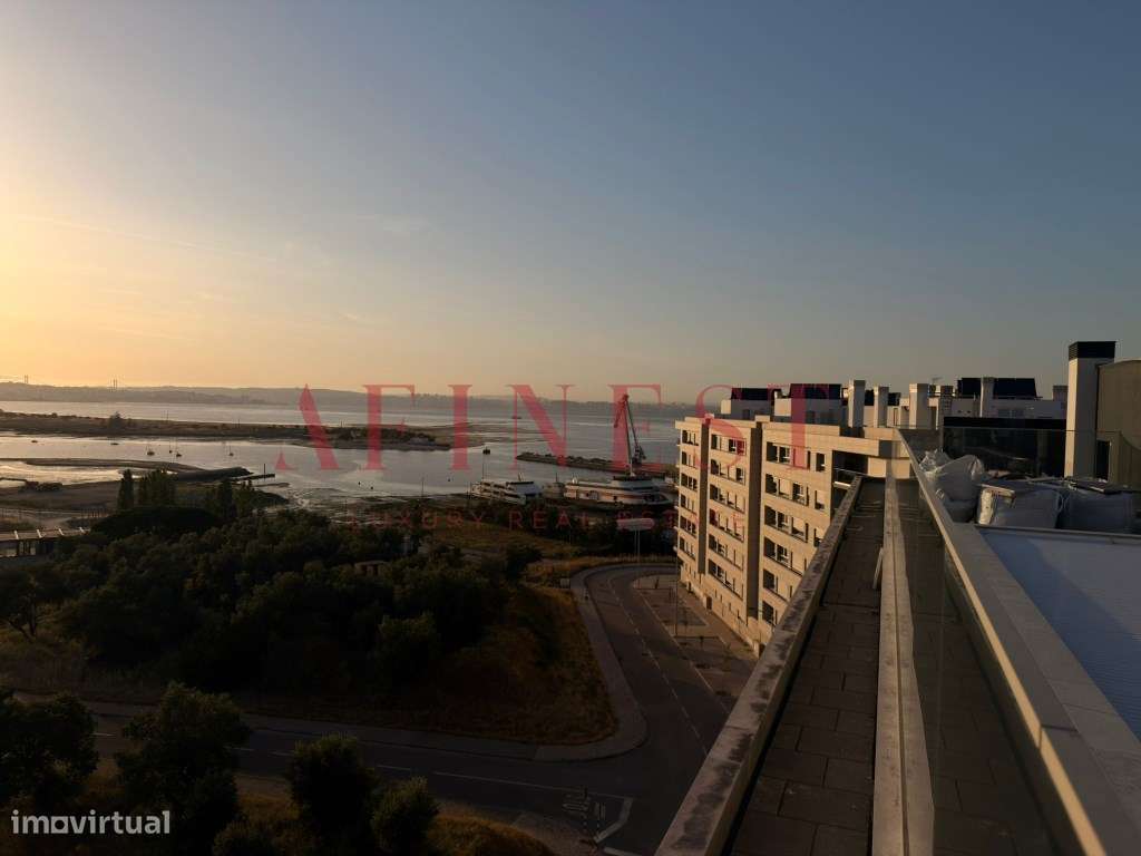 T1 TÉRREO COM PENÍNSULA, PISCINA NA COBERTURA E GARAGEM NO ORIZON S...-22