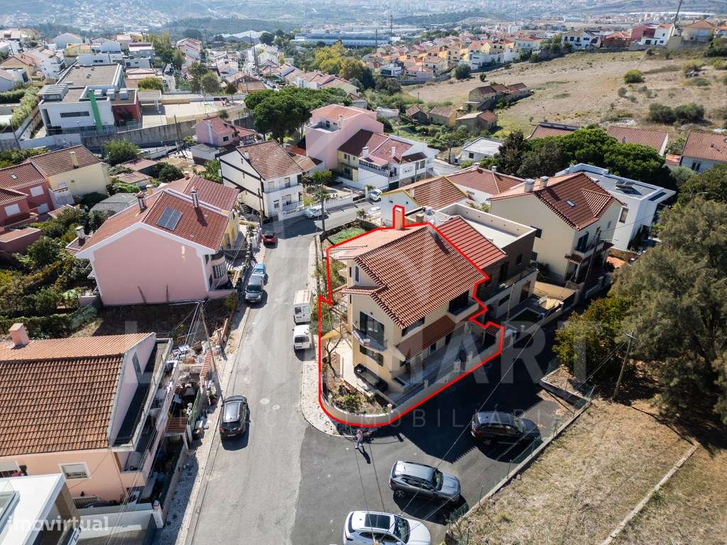 Moradia T4, Famões - Odivelas-0