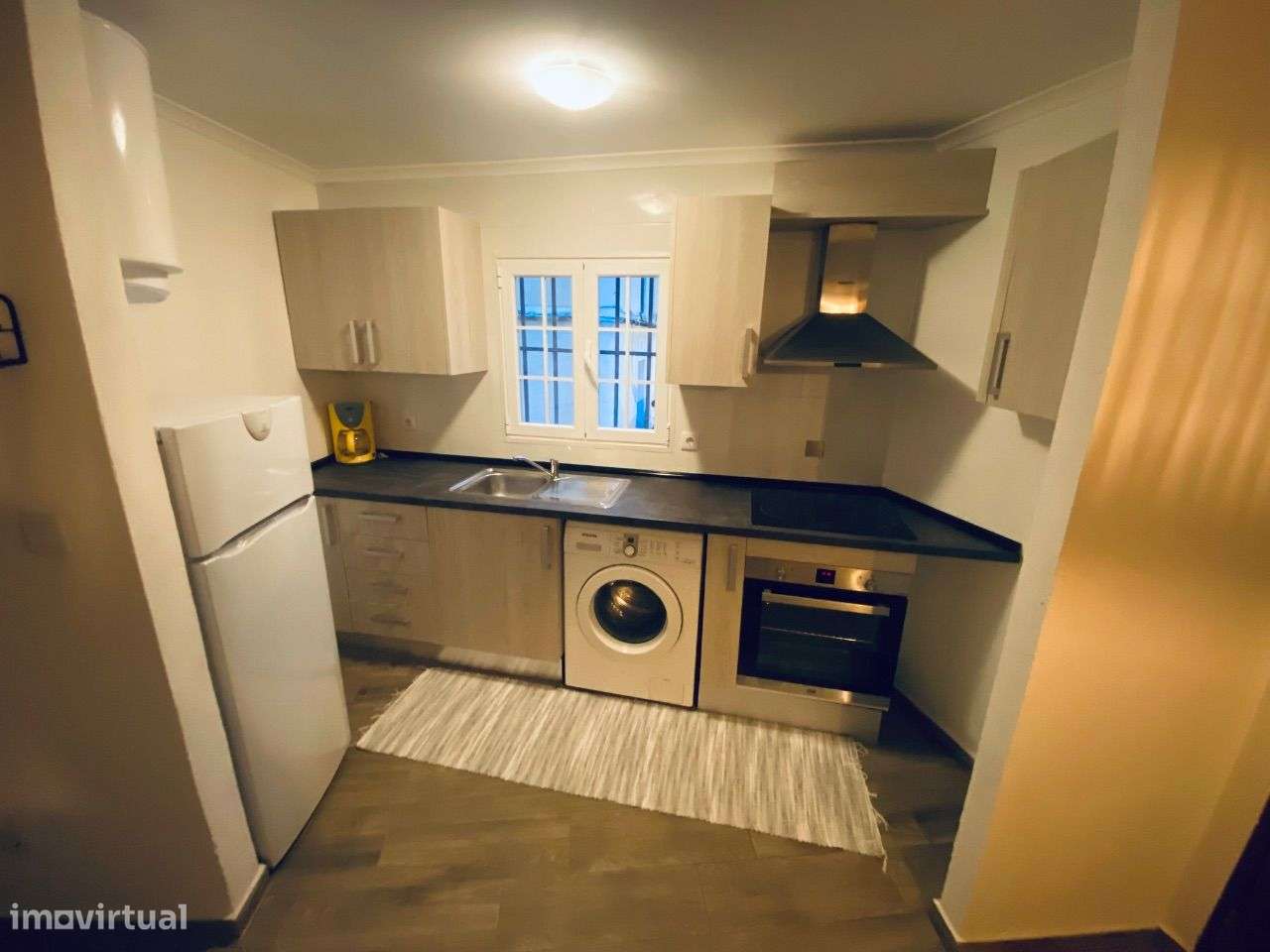 Moradia T2 , remodelado e equipado ,centro de Elvas ..Bom investimento - Grande imagem: 4/11