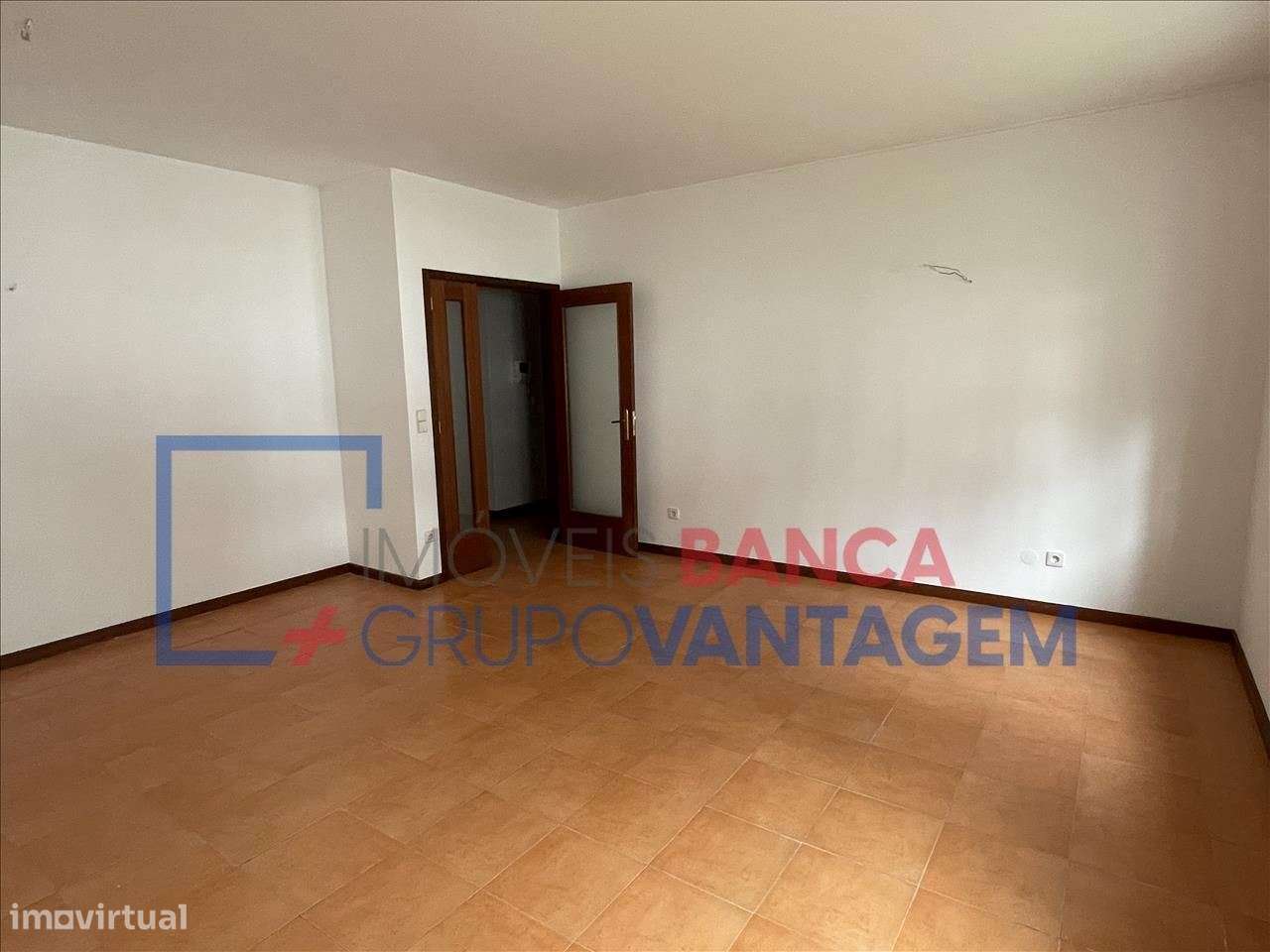 T2 em Matosinhos - Grande imagem: 2/16