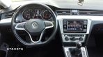 Volkswagen Passat 1.5 TSI EVO Essence - 11