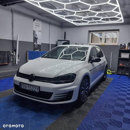 Volkswagen Golf VII 2.0 TDI BMT GTD - 4