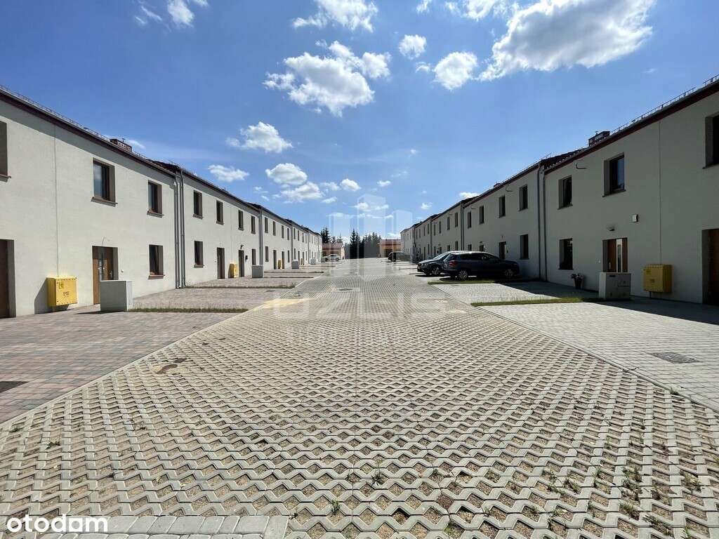 Nowy dom w otoczeniu przyrody i komfortu-14