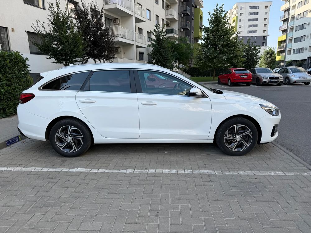Hyundai i30 1.5 110CP 5DR M/T Highway 2023