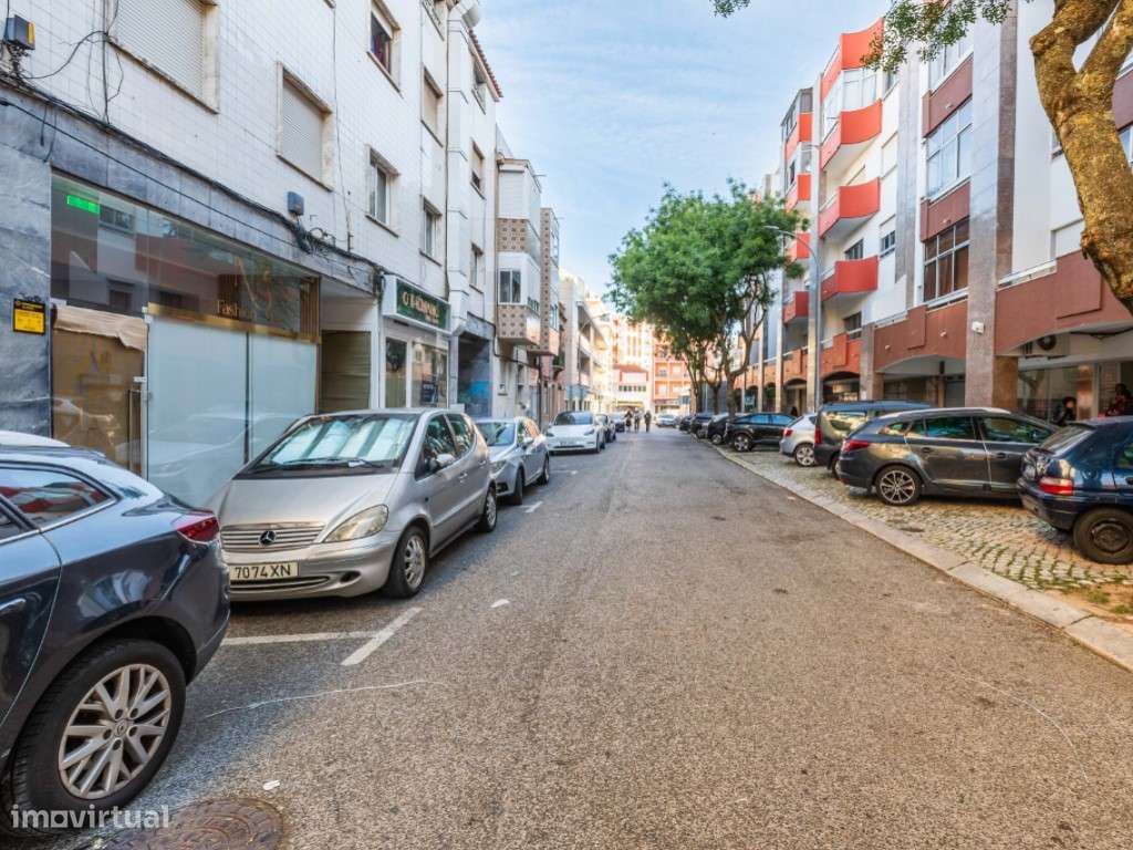 T2+1 Venteira Amadora (Á Segurança Social)-26