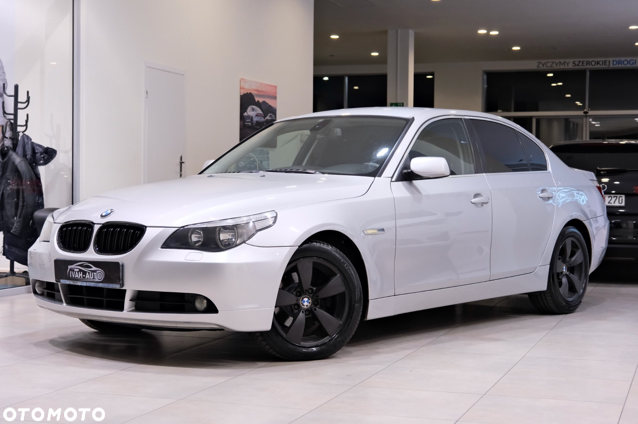 BMW Seria 5 520i - 20