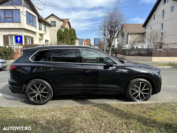 Volkswagen Touareg V6 TDI R-Style - 8