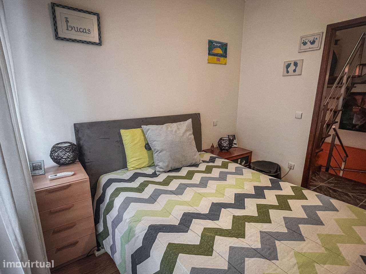 Moradia T4 no Centro de Santo Tirso com Terraço e Jardim-22