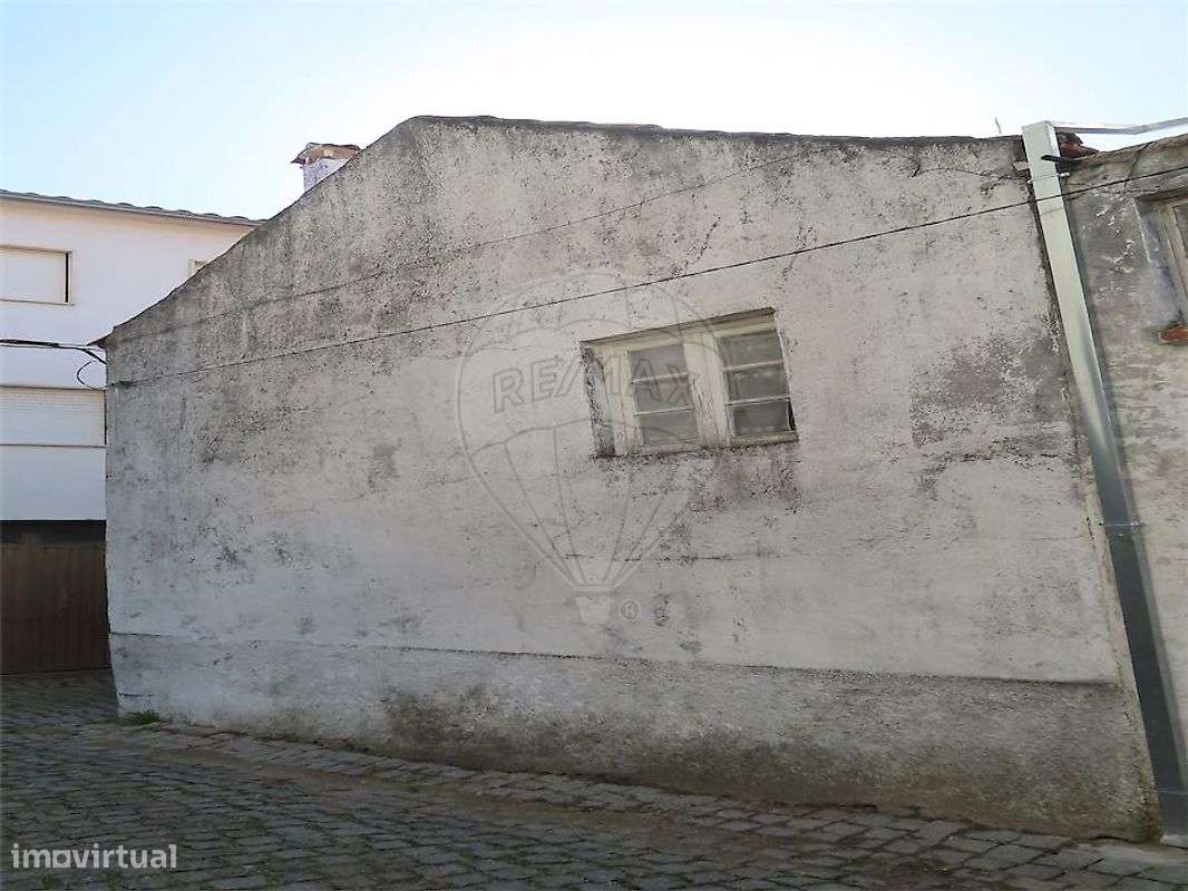 Moradia T0 para venda - Grande imagem: 3/13