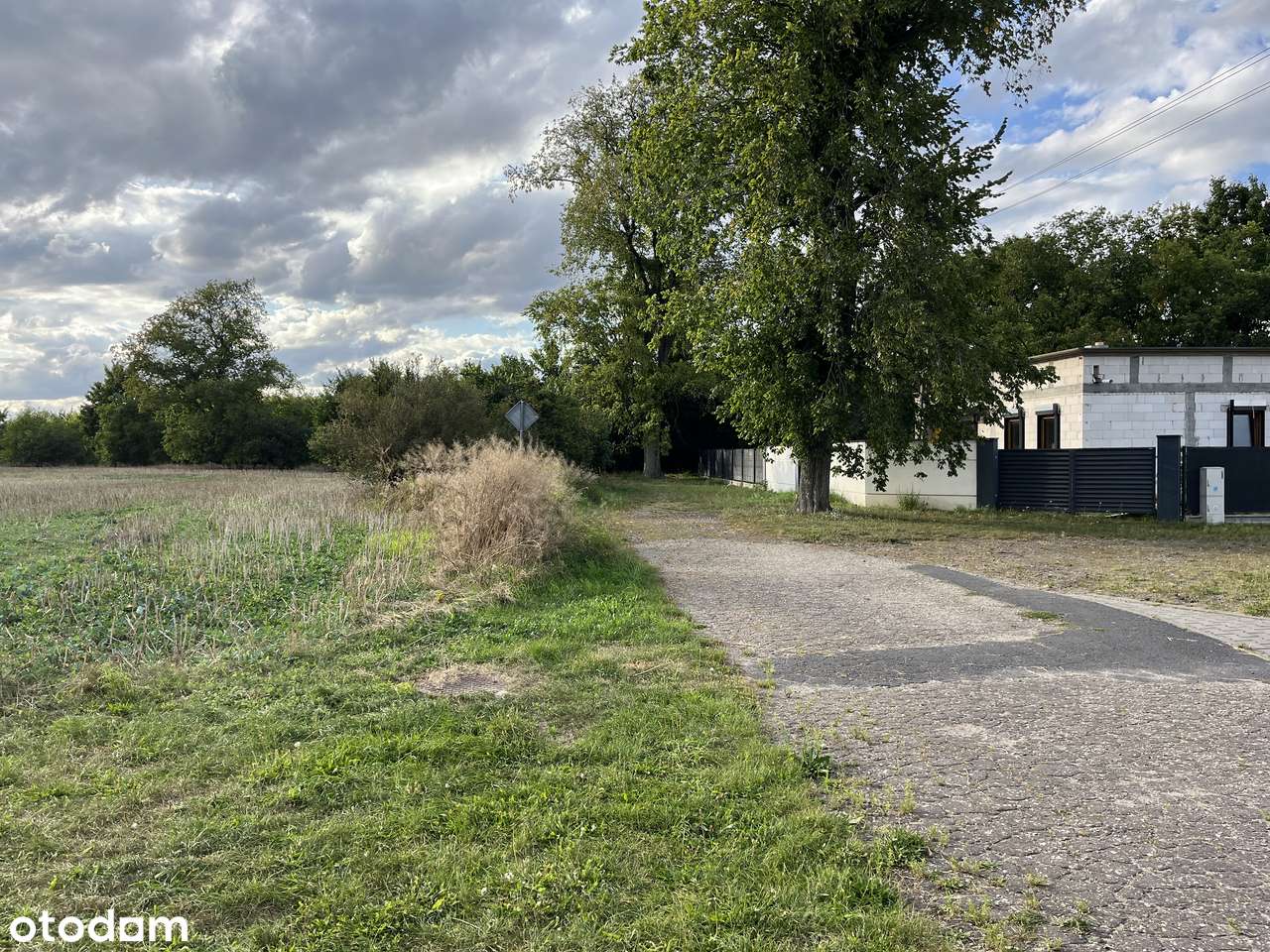 Ładna działka budowlana w Szamotułach, rejon ul. Ogrodowej-5
