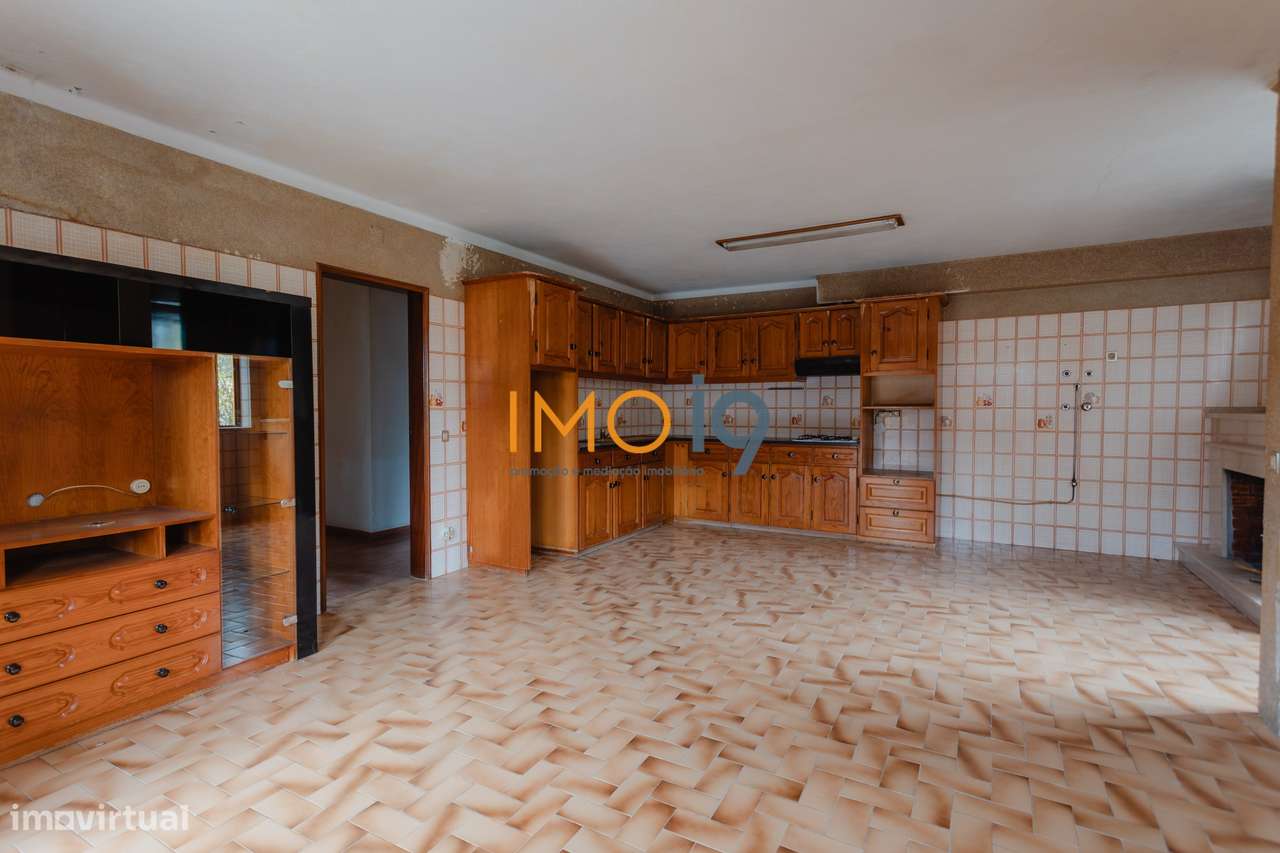 Andar de moradia T2 - Boleiros - Grande imagem: 2/21