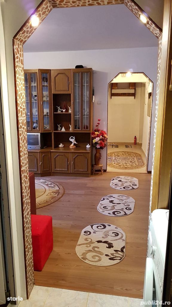 Apartament de 3 camere zona NOUA,Str Visinului,