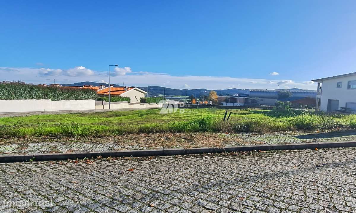 Terreno 760 m² - Vermoim - Grande imagem: 4/8