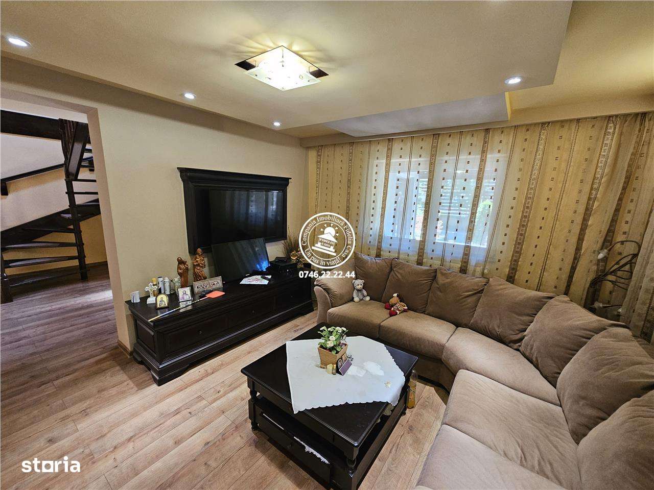 Casa Aroneanu 154mp,teren 665mp ,foisor,buc de vara,toate utilitatile - Imagine principală: 1/20